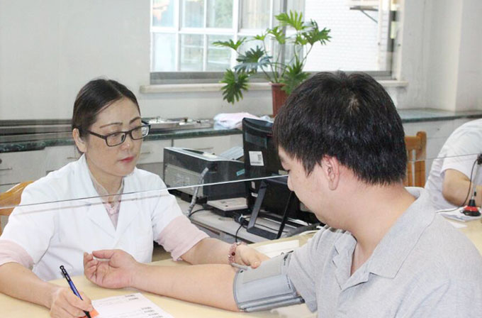 關(guān)心訂單更關(guān)心人，百聯(lián)用這項(xiàng)福利訴說(shuō)“人情味”